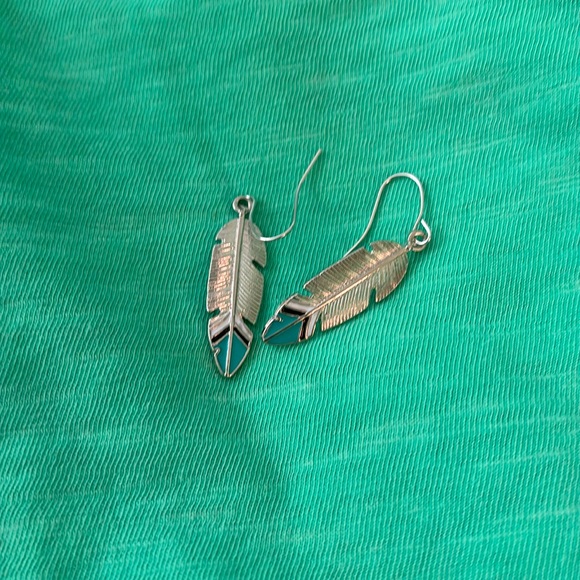 Jewelry - Feather earrings